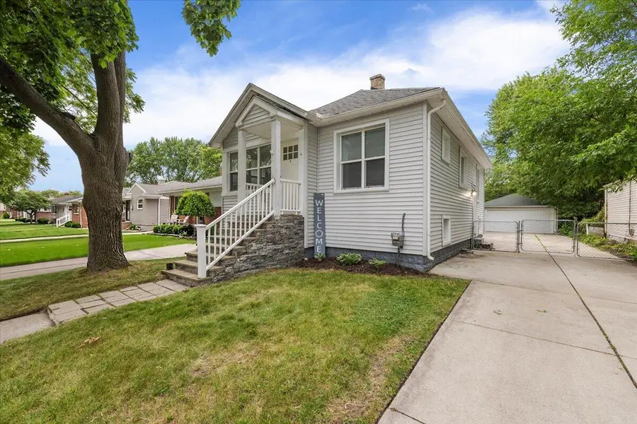 23831 Deziel Street, Saint Clair Shores, MI 48082 - #2
