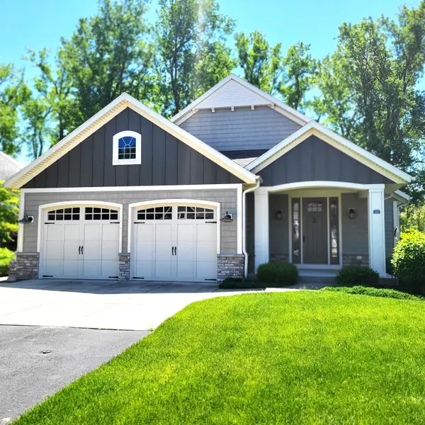 318 Morning Walk Path, Benton Harbor, MI 49022