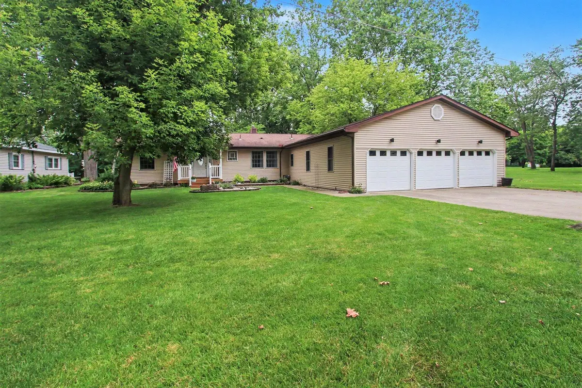 46896 Meadow Lane, Decatur, MI 49045 - #1