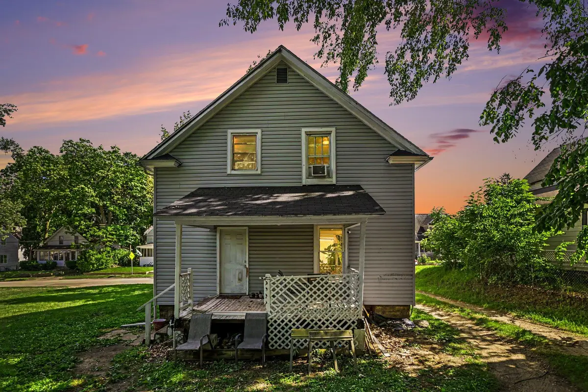 54 Frisbie Avenue, Battle Creek, MI 49037 - #1