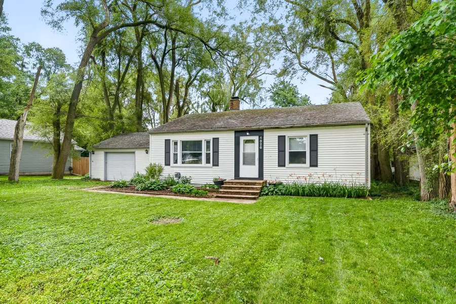 4826 Burt Avenue, Grand Ledge, MI 48837 - #3