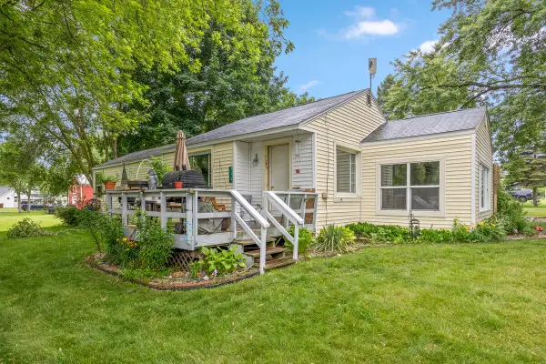 218 Edgar Street, Lakeview, MI 48850