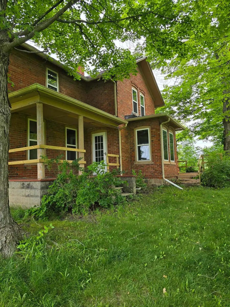 8733 S Cochran Avenue, Olivet, MI 49076 - #3