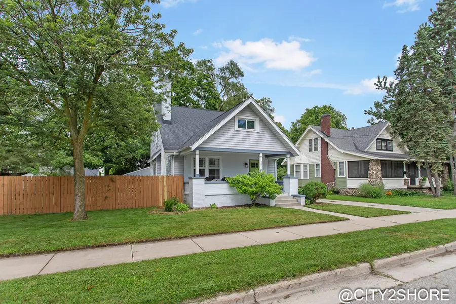 2317 Collingwood Avenue Sw, Wyoming, MI 49519 - #3