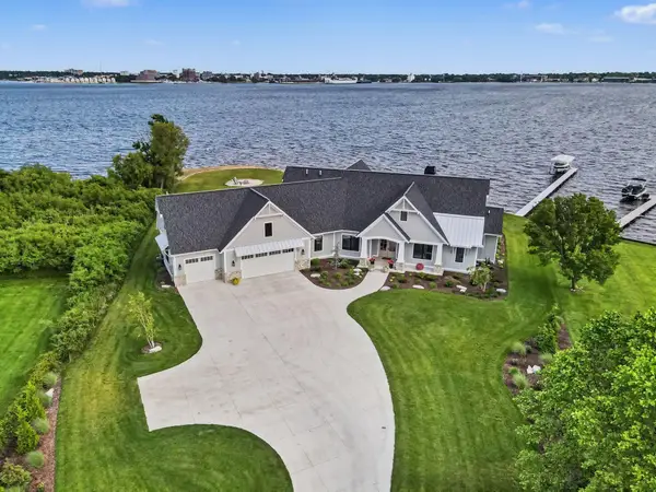 1019 Moorings Court, Muskegon, MI 49445