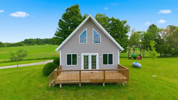 8785 Berry Road, Reading, MI 49274