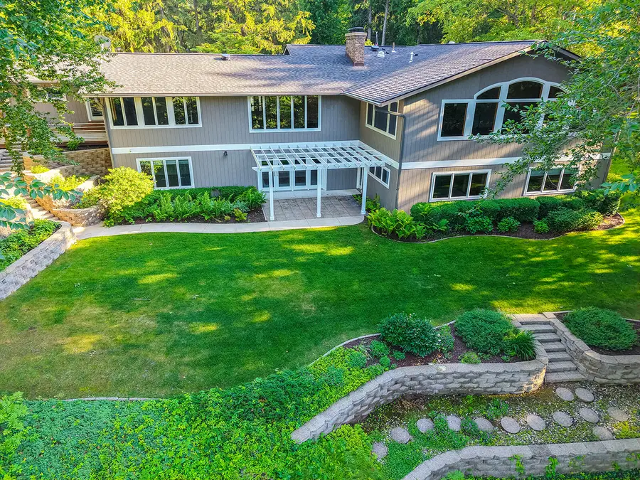 6697 Warren Woods Road, Three Oaks, MI 49128 - #2