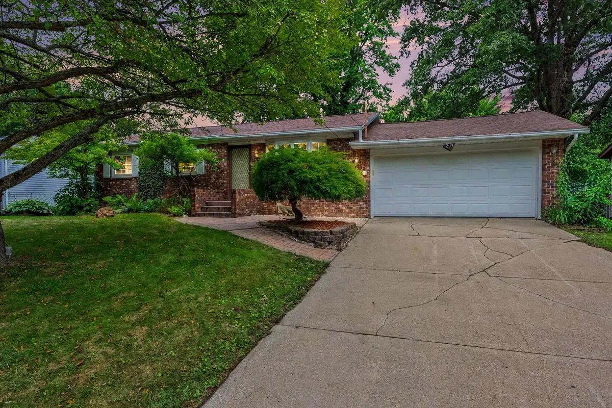 203 Dundee Drive, Battle Creek, MI 49014 - #1