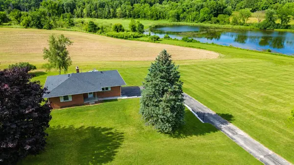 18100 English Road, Manchester, MI 48158