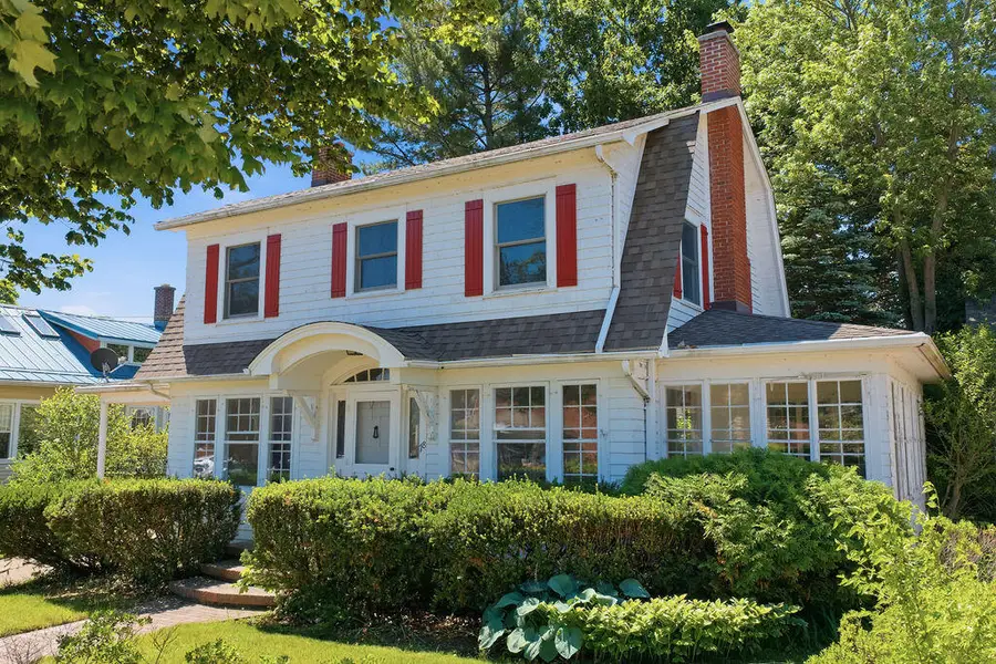 78 Van Buren Street, South Haven, MI 49090 - #2