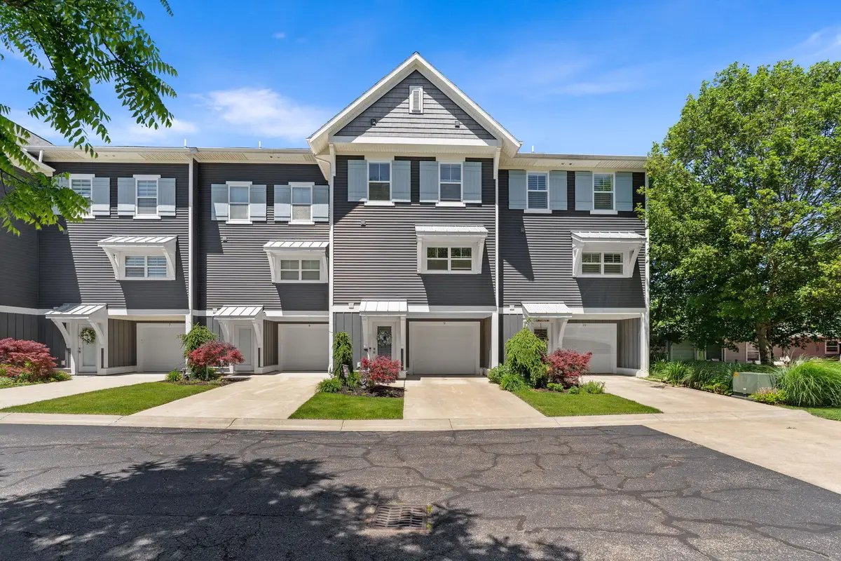 160 Keewatin Way #D, Douglas, MI 49406 - #1