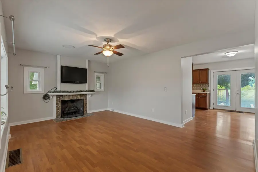 122 Silsbee Street, Niles, MI 49120 - #3