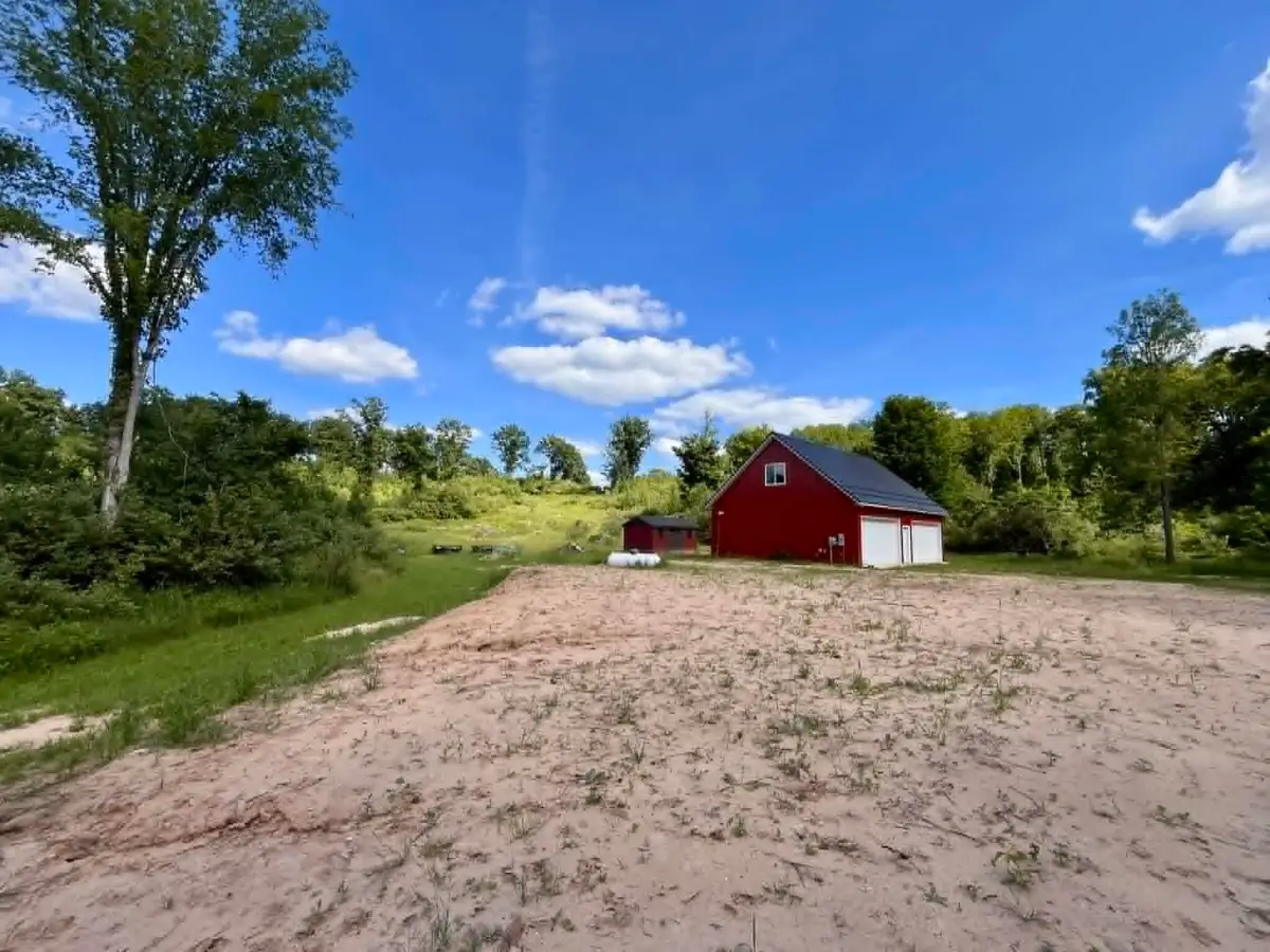 444 S 132nd Avenue, Shelby, MI 49455 - #1