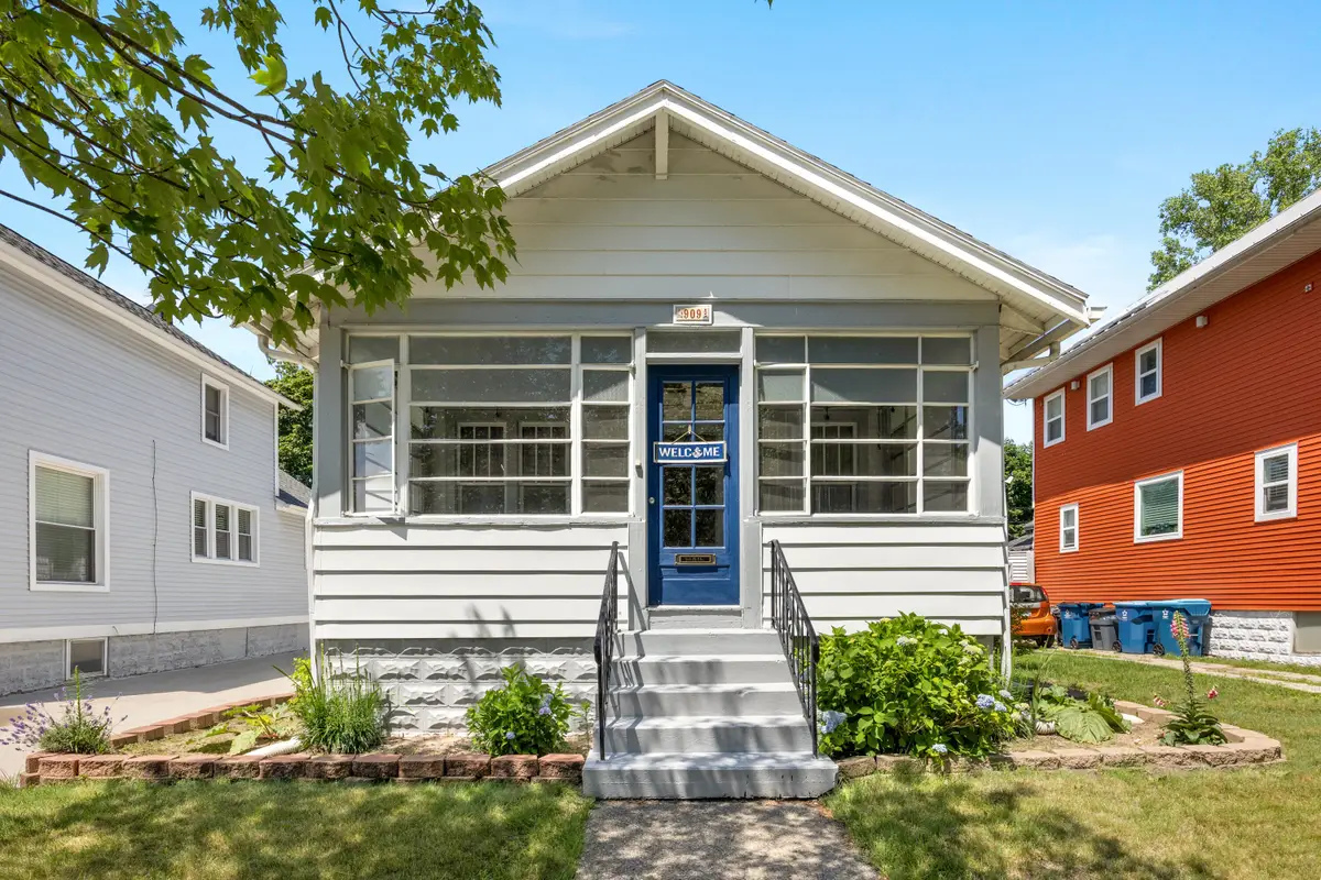909 Slayton Avenue, Grand Haven, MI 49417 - #1