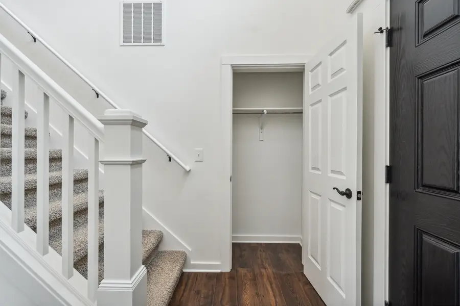 15312 Sherwood Lane, Lansing, MI 48906 - #2