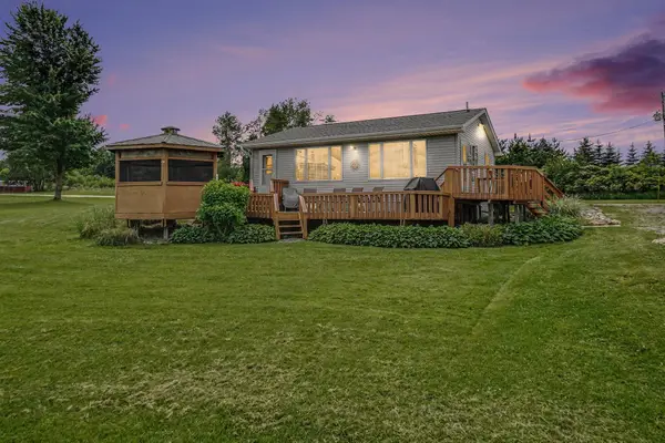 3452 W Lake Drive, Sears, MI 49679