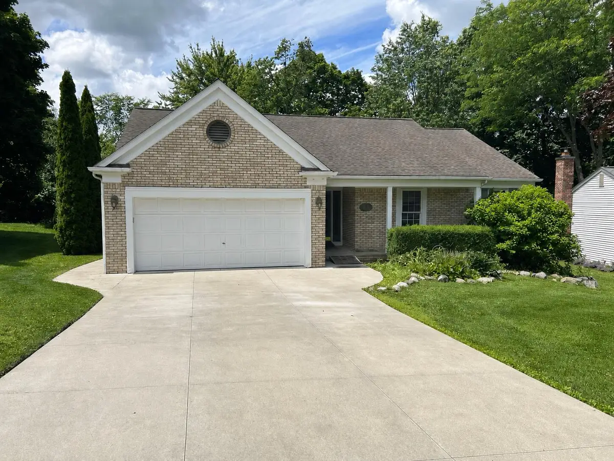 211 Whitney Drive, Rochester Hills, MI 48307 - #1
