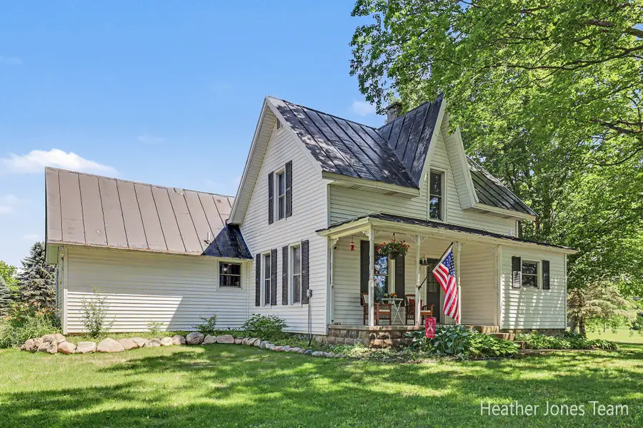 8960 Myers Lake Avenue Ne, Rockford, MI 49341 - #2