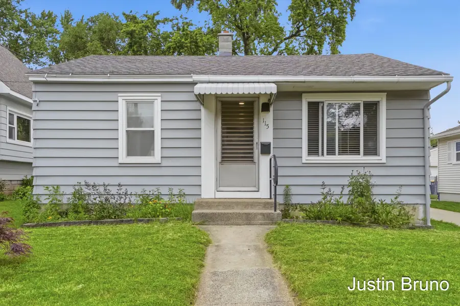 115 Montrose Street Ne, Grand Rapids, MI 49505 - #3