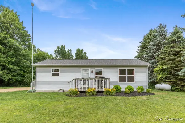 2972 W Kroman Road, Sheridan, MI 48884