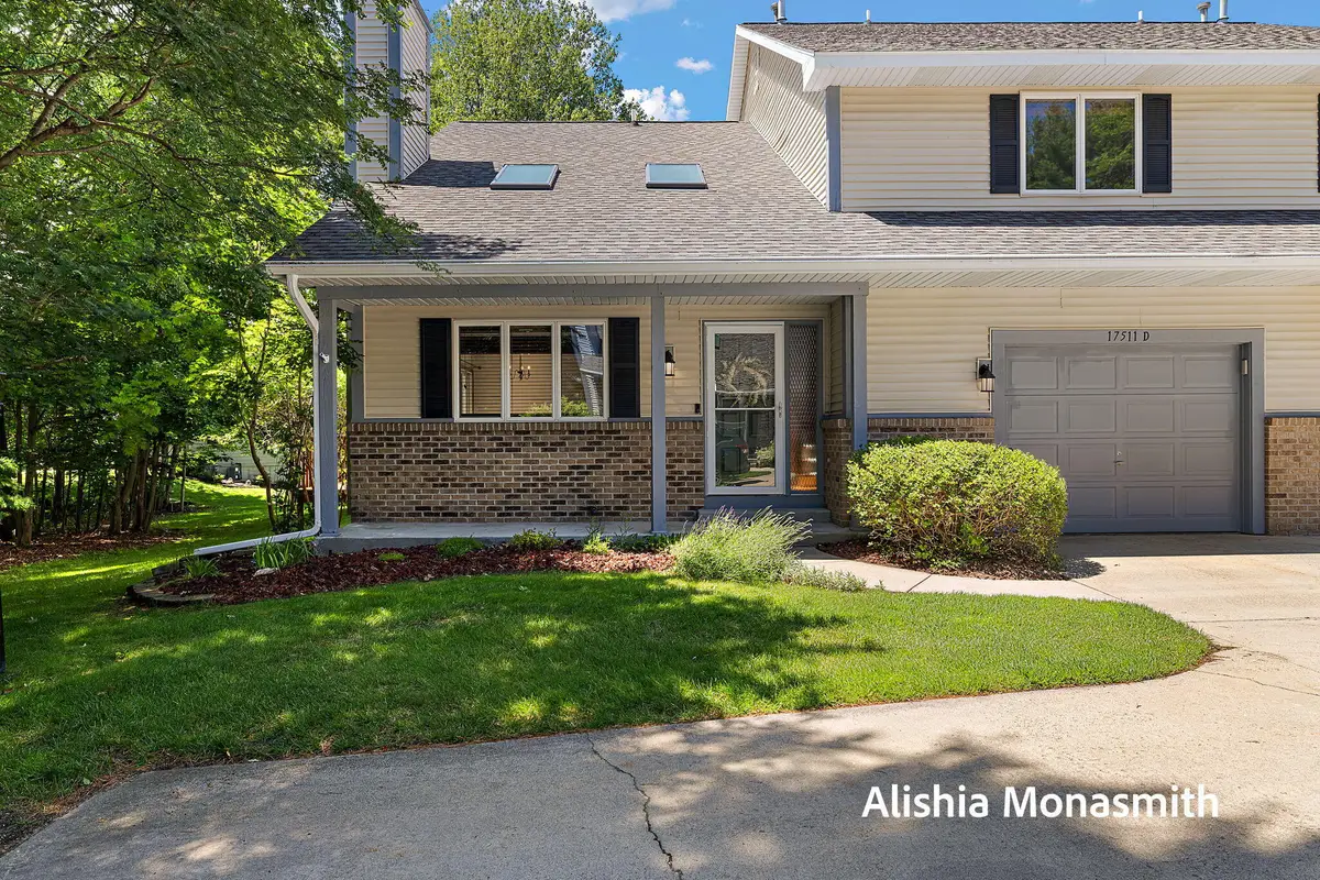 17511 Parkwood Drive #D, Spring Lake, MI 49456 - #1