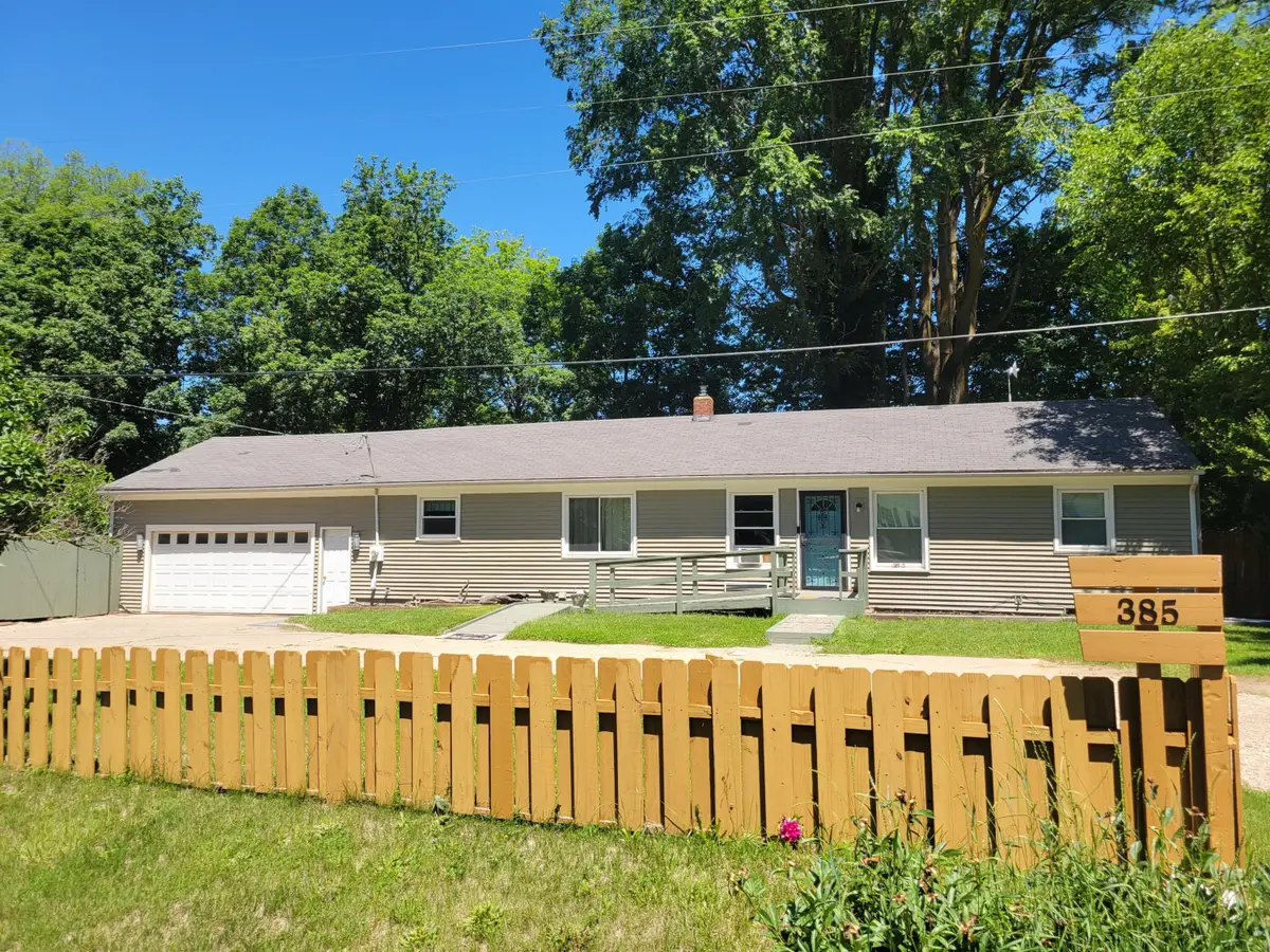 385 92nd Street Sw, Byron Center, MI 49315 - #1