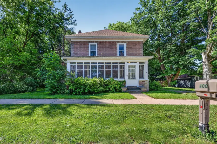 100 E Muskegon Street, Cedar Springs, MI 49319 - #3