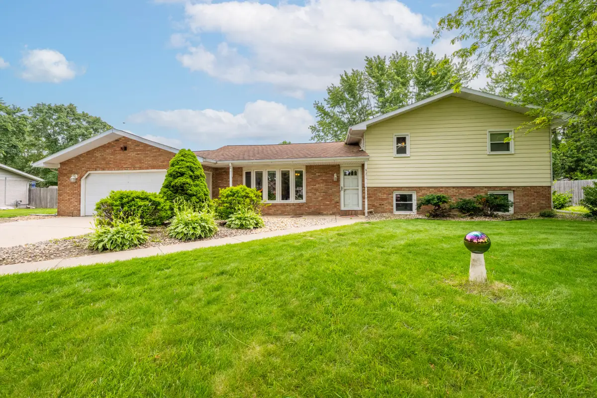 5985 Echo Ridge, Stevensville, MI 49127 - #1