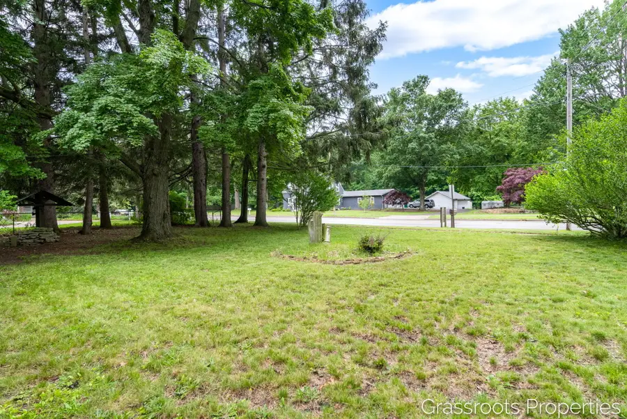 1403 S Mears Avenue, Whitehall, MI 49461 - #3