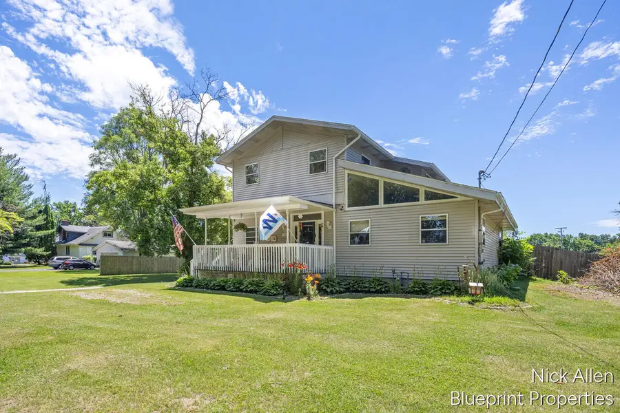 158 Wilson Street, Coloma, MI 49038 - #3