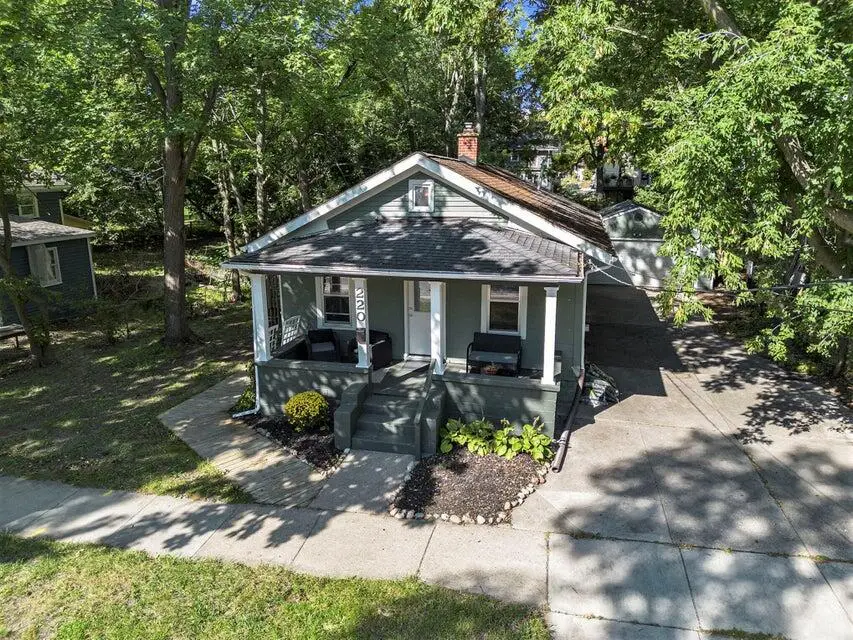 220 S 7th Street, Ann Arbor, MI 48103 - #2