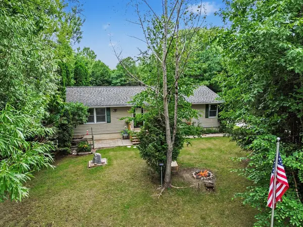8202 Kennedy Road, Munith, MI 49259
