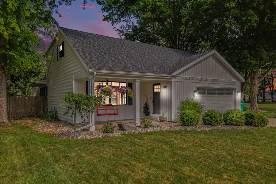 5323 Rugby Street, Portage, MI 49024 - #2