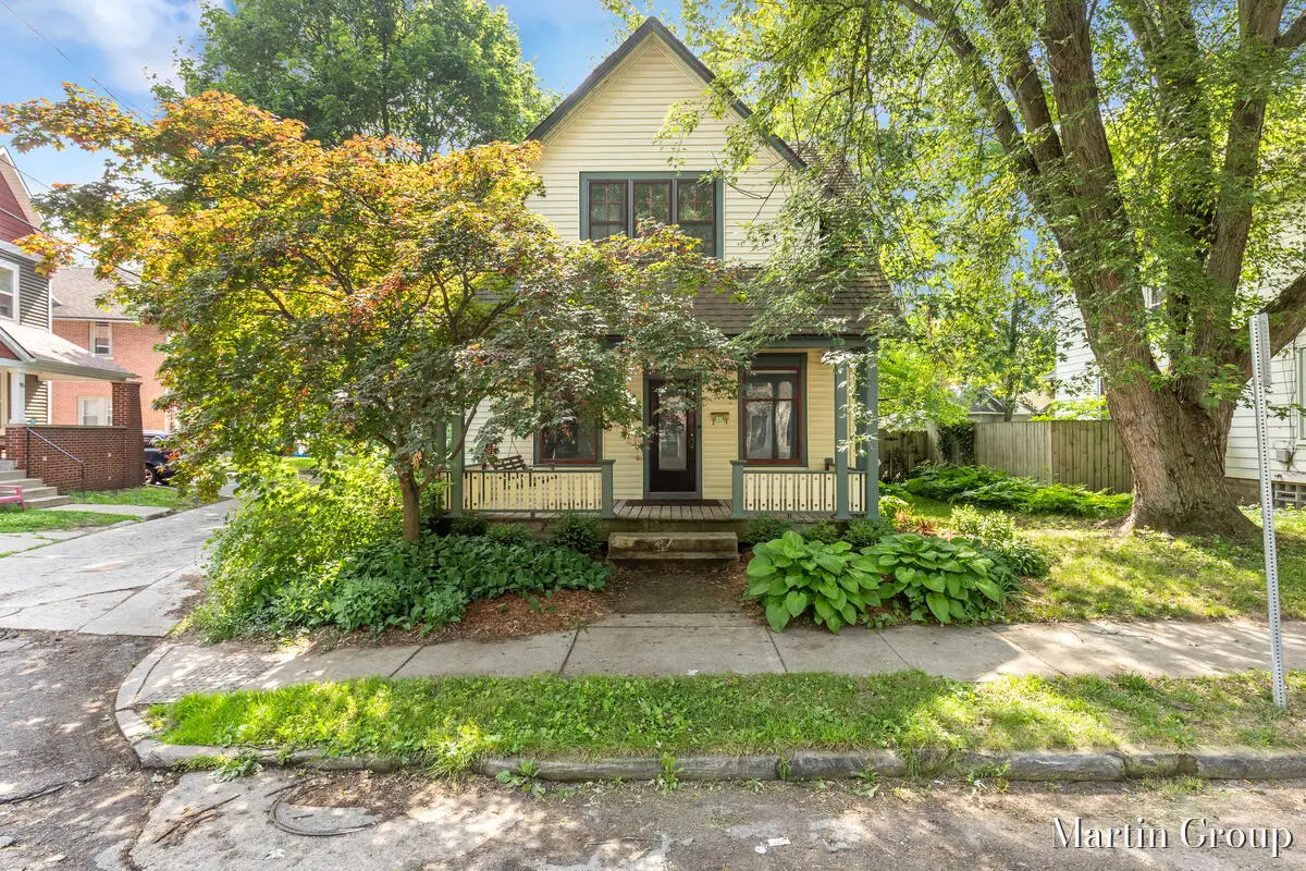 100 Luton Avenue Se, Grand Rapids, MI 49506 - #1