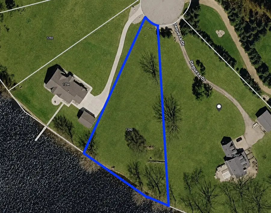 1293 S Queensway Drive, Weidman, MI 48893 - #2