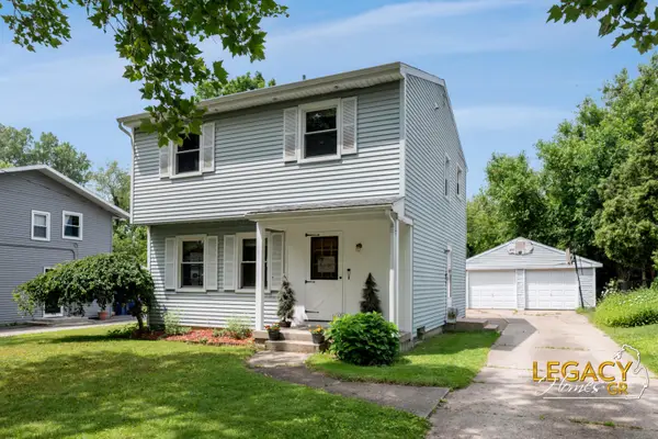 1031 Worcester Drive Ne, Grand Rapids, MI 49505