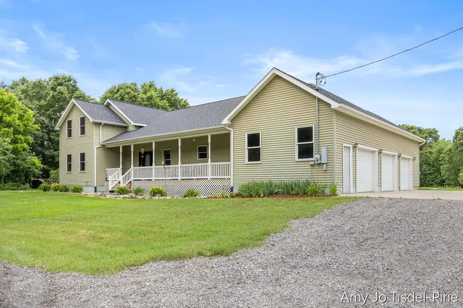 5824 W Grand River Road, Laingsburg, MI 48848 - #2
