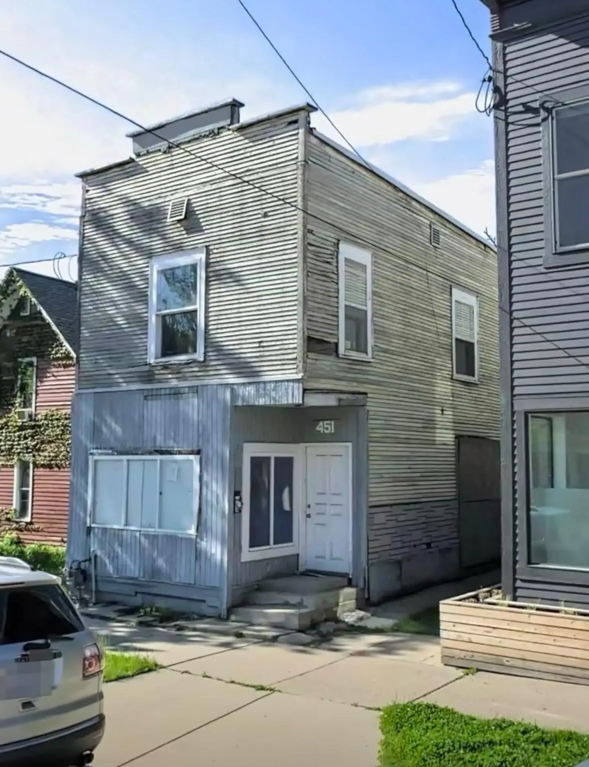 451 Carrier Street Ne, Grand Rapids, MI 49505 - #1