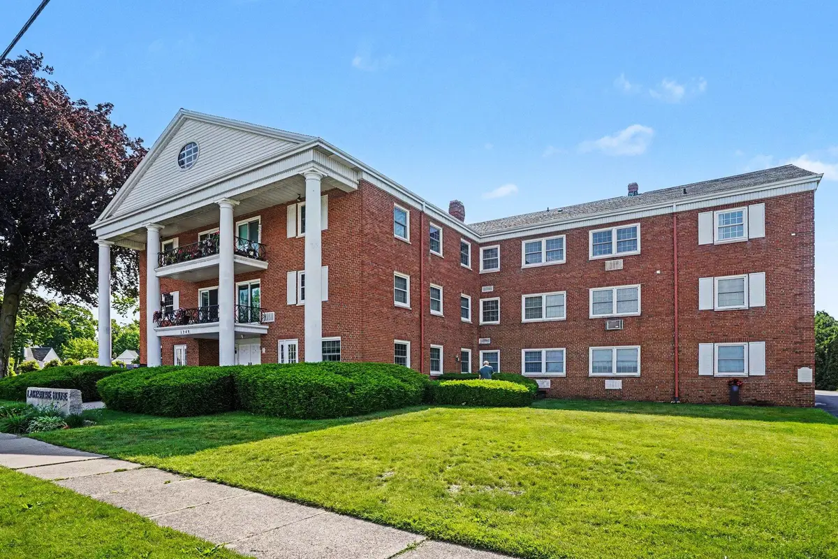 1249 Lakeshore Drive #115, Muskegon, MI 49441 - #1