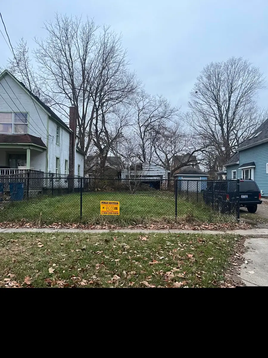 633 Trimble Avenue, Kalamazoo, MI 49048 - #2