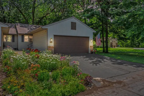 832 Highbanks Drive #19, Allegan, MI 49010