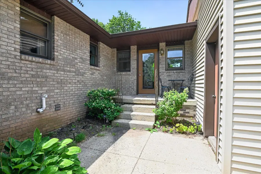 16658 Eunice Street, East Lansing, MI 48823 - #2