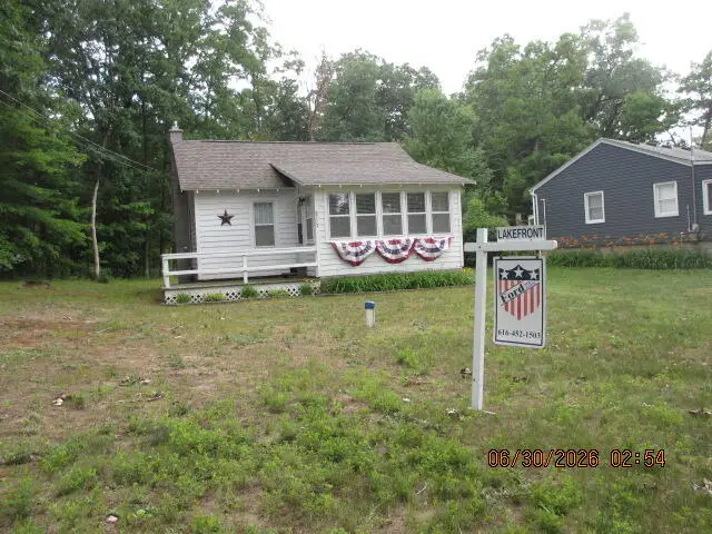 8732 S Spruce Avenue, Newaygo, MI 49337 - #1
