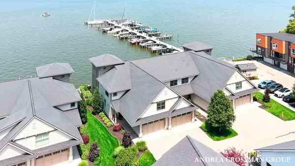 543 Macatawa Avenue, Holland, MI 49423