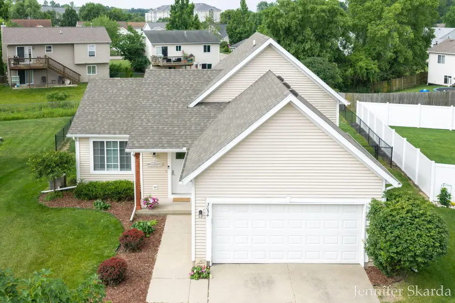 3054 Woodglen Street Nw, Grand Rapids, MI 49504 - #3