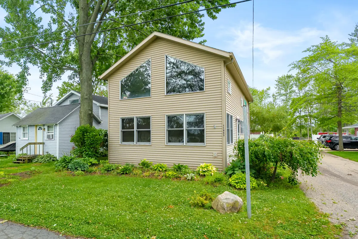 11065 E Indian Lake Drive, Vicksburg, MI 49097 - #1