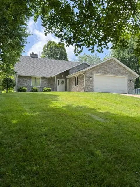 61214 Us-131, Three Rivers, MI 49093 - #1