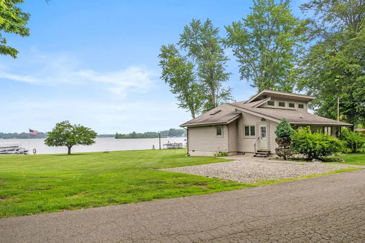 128 Wilmin Road, Quincy, MI 49082 - #1
