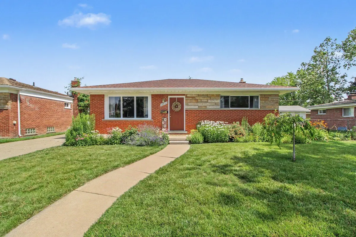 29922 Lonnie Drive, Westland, MI 48185 - #1