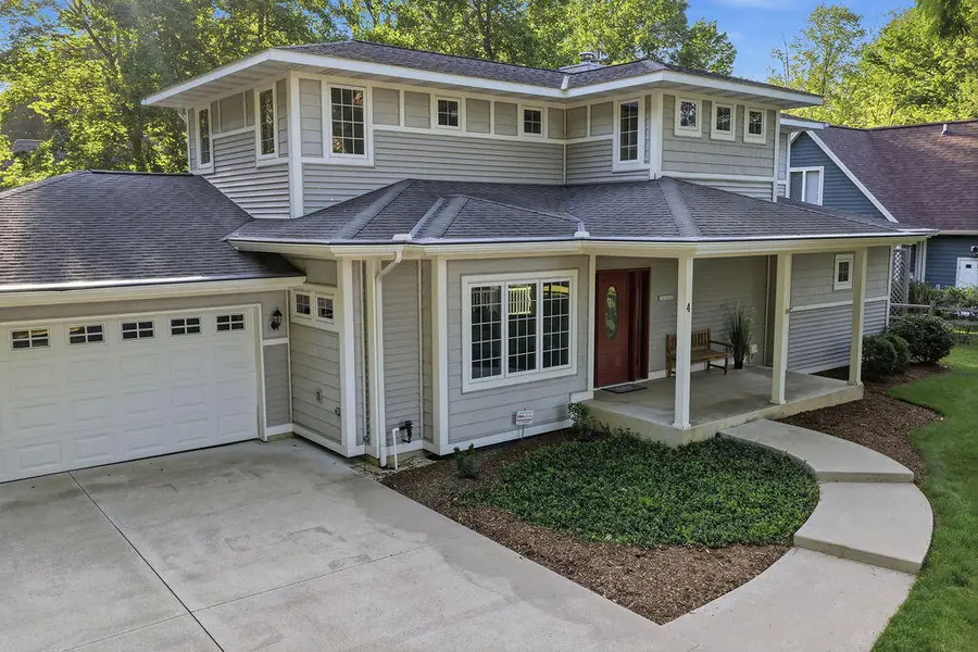 4 Columbine Drive, South Haven, MI 49090 - #2